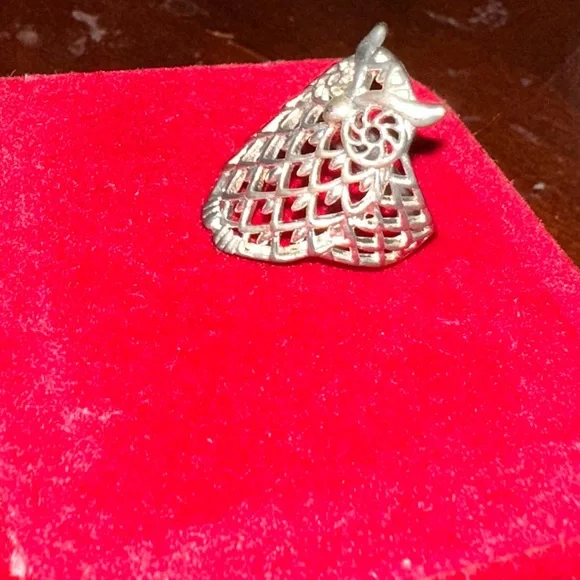Silver Owl Ring, Ornate Filagree Design - Picture 3 of 3